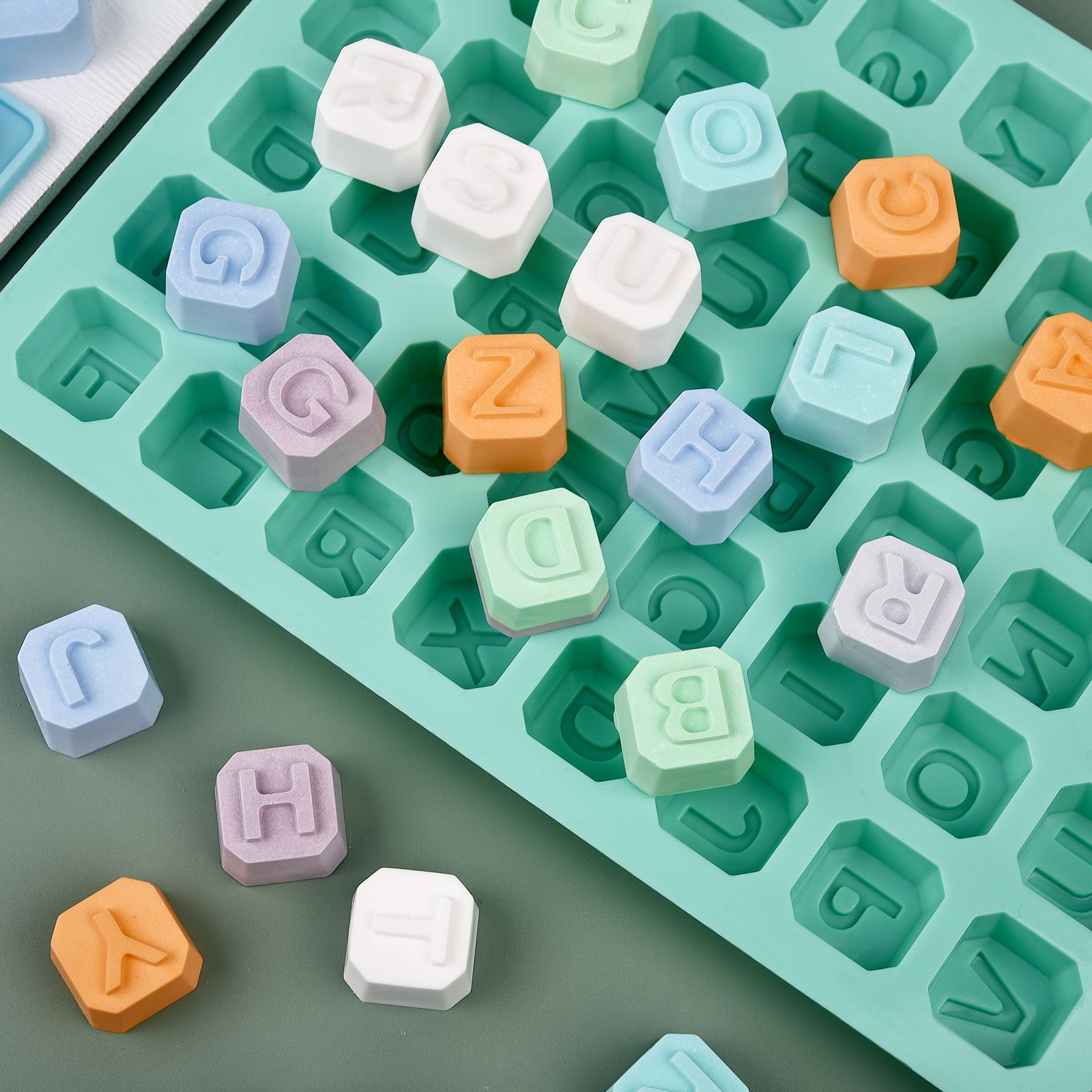 48 Letter Enghish Alphabet let - Soap Making Guide 评论和价格